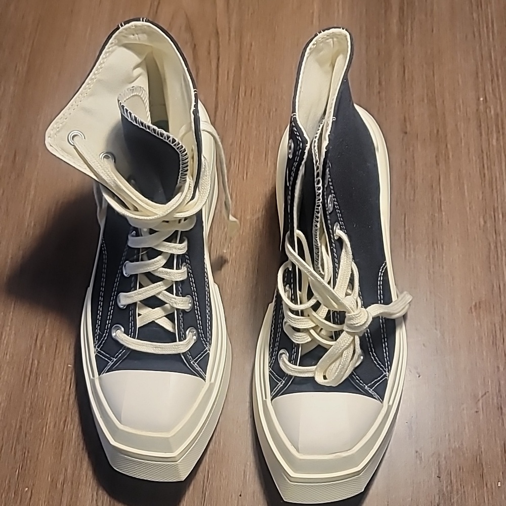 Woman's CONVERSE 70's chunky heel size 8 sneaker. NWOT - Picture 5 of 6